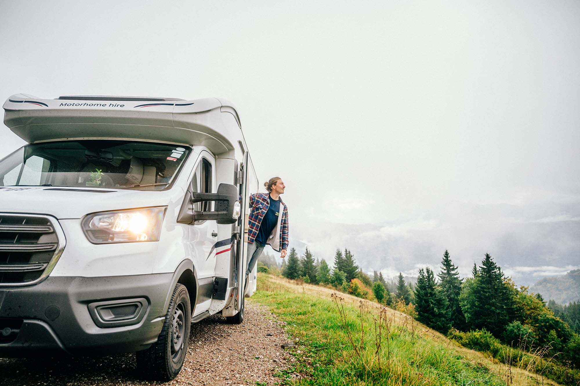 8 Reasons To Book Your 2027 Motorhome Hire Right Now